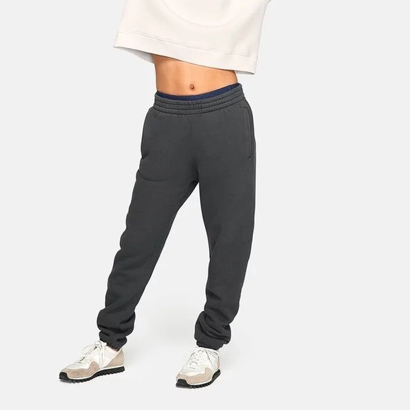 Outdoor Voices Pants - Outdoor Voices Nimbus Sweatpants Heavyweight Grey Embroidered